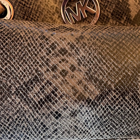 Michael Kors Tan Snake Print Tote - Picture 6 of 11